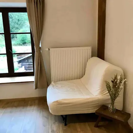 Homestay Les Ecuries De Lesse Libin